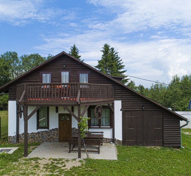 Casa de oaspeți Kristóf Ciumani - foto 1