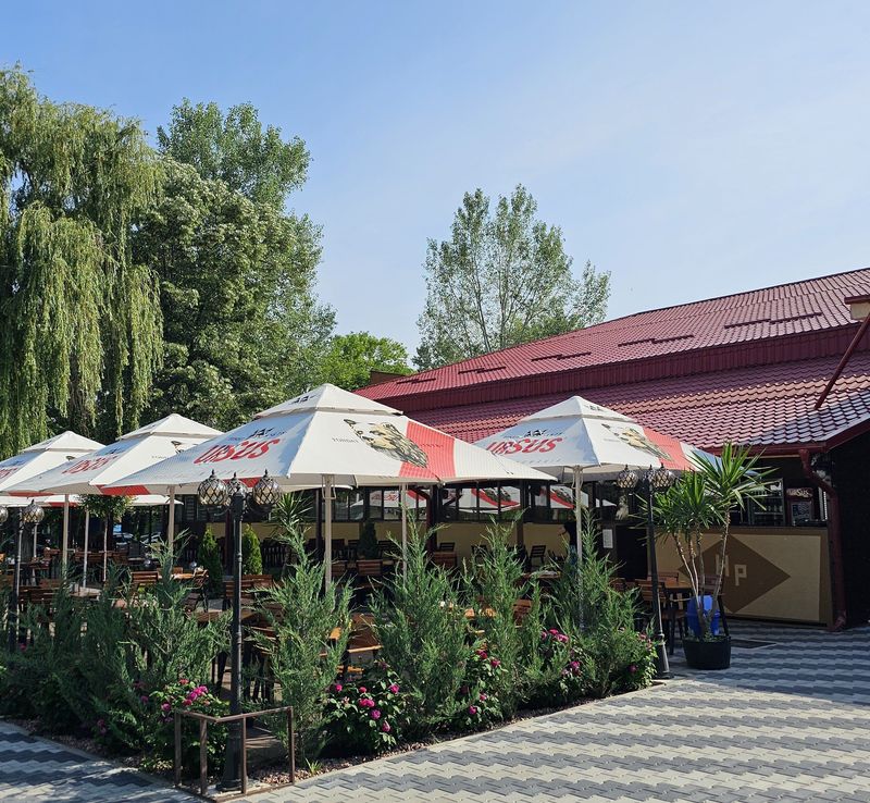 Hotel Perla Lacu Sărat - foto 1