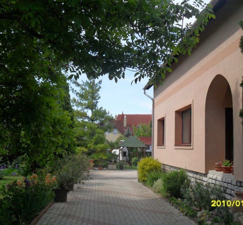 Családi Pihenő Apartman Balatonfüred - foto 1
