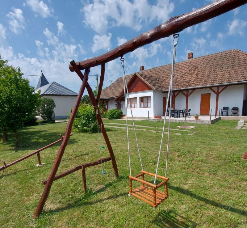 Tornácos Vendégház Mánd - foto 1