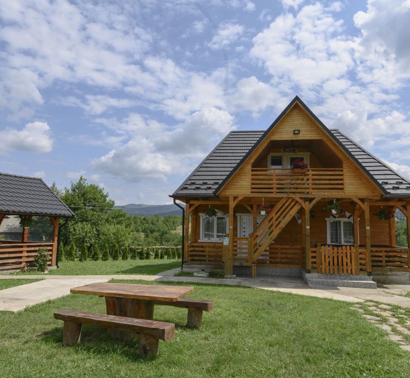 Casa Cupcea Budești - foto 1