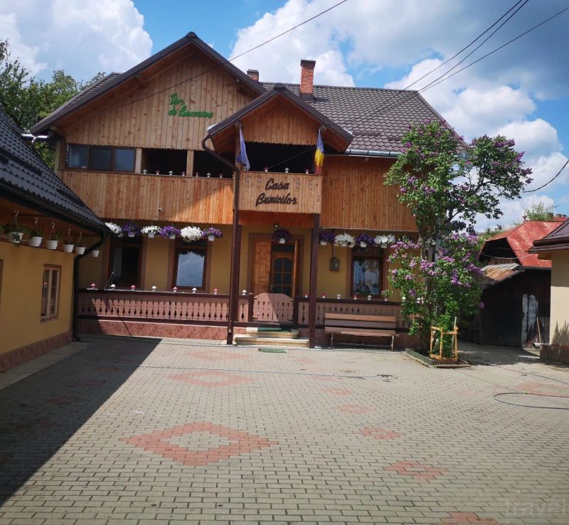 Pensiunea Dor de Bucovina Câmpulung Moldovenesc - foto 1
