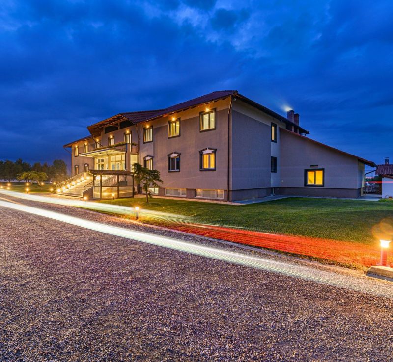 Hotel Stejarii Resort Ineu - foto 1