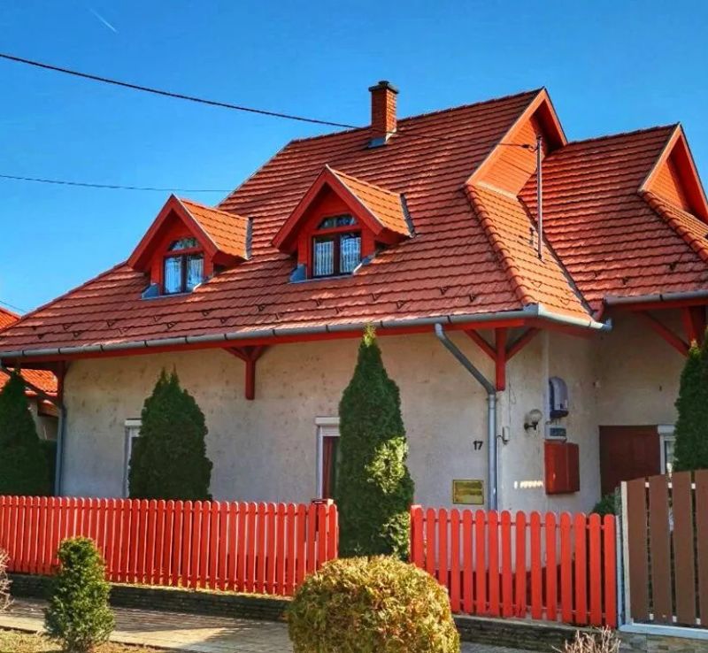 Komlai Apartmanház Fonyód - foto 1