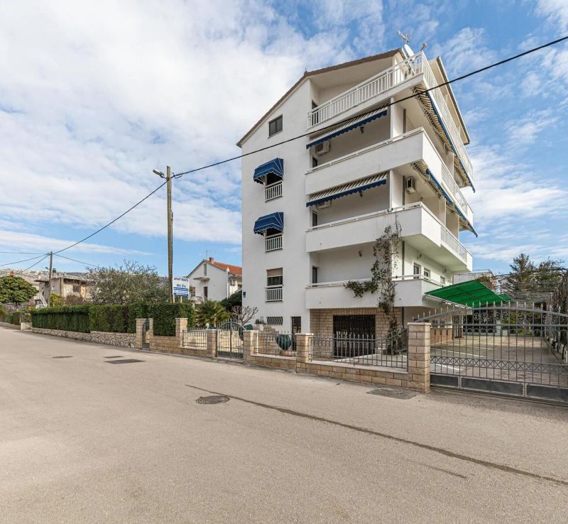 Apartman Kaštel Štafilić - CDC511 - foto 1