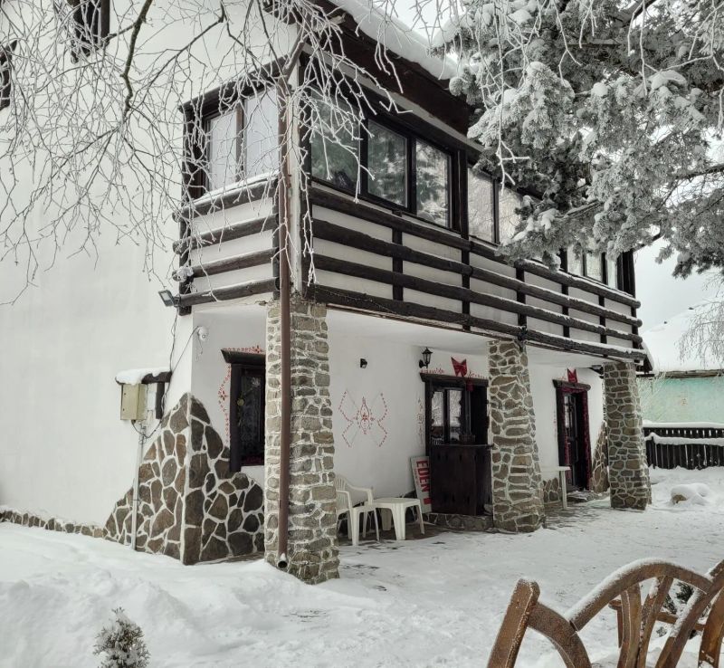 Vila Eden Comandău - foto 1