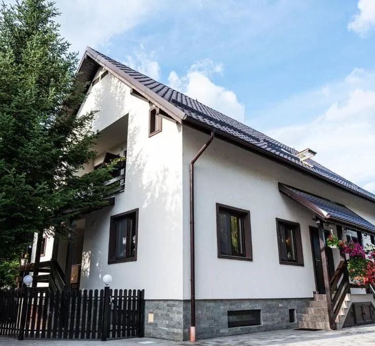 Pensiunea K'RAMAN Râmnicu Vâlcea - foto 1