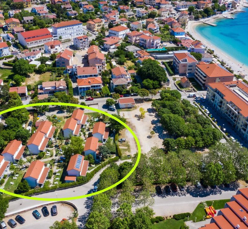 Apartments By The Sea Baška, Krk - 18771 Baška - foto 1
