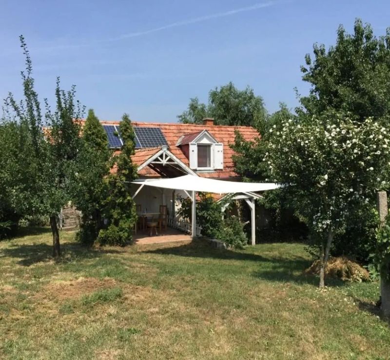 Csobánc Szerelem "A" Vendégház Gyulakeszi - foto 1