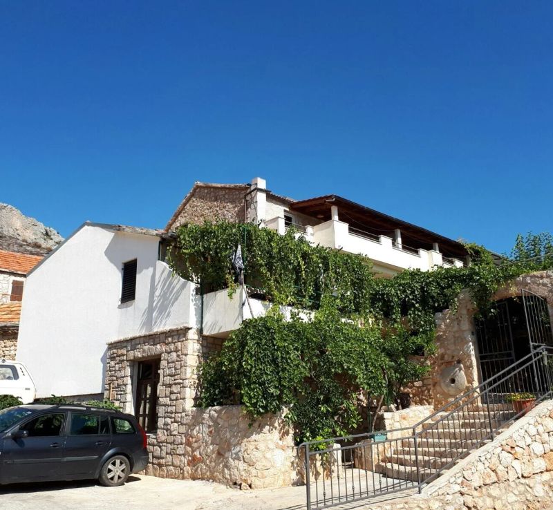 Apartments With Parking Space Ivan Dolac Hvar - 10434 - foto 1