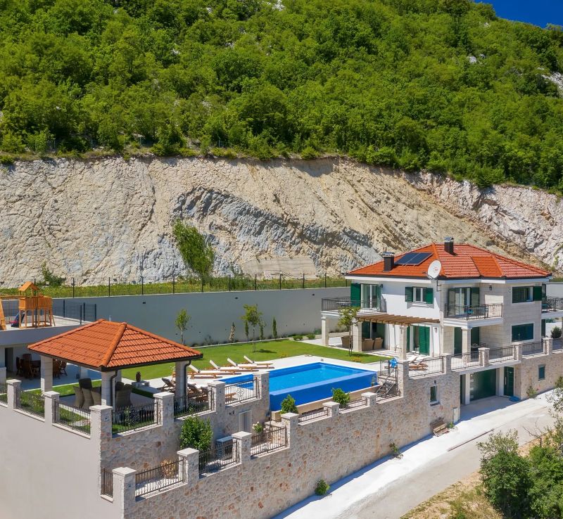 Luxury Villa With A Swimming Pool Studenci, Zagora - 18483 Studenci - foto 1