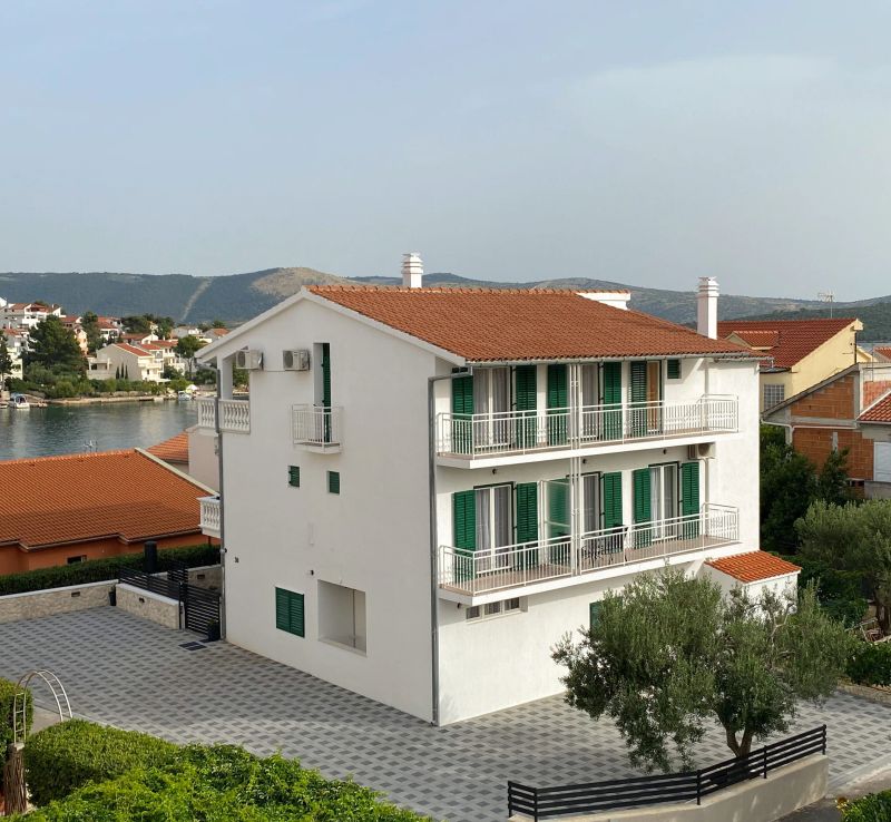 Apartments Pulić Zaboric - foto 1