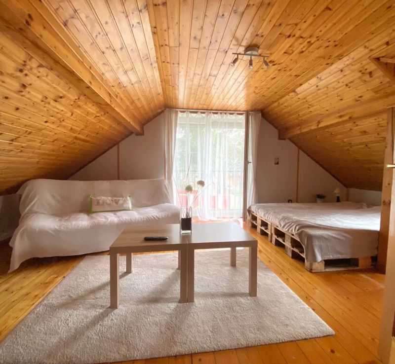 Unita Apartman Balatonakarattya - foto 1