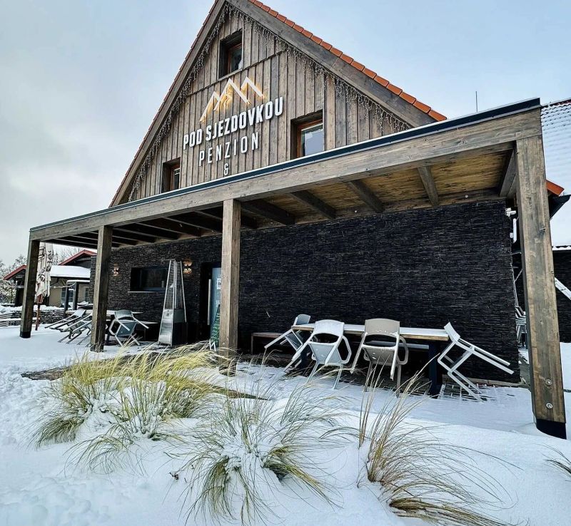 Penzion a Restaurace Pod Sjezdovkou Čenkovice - foto 1