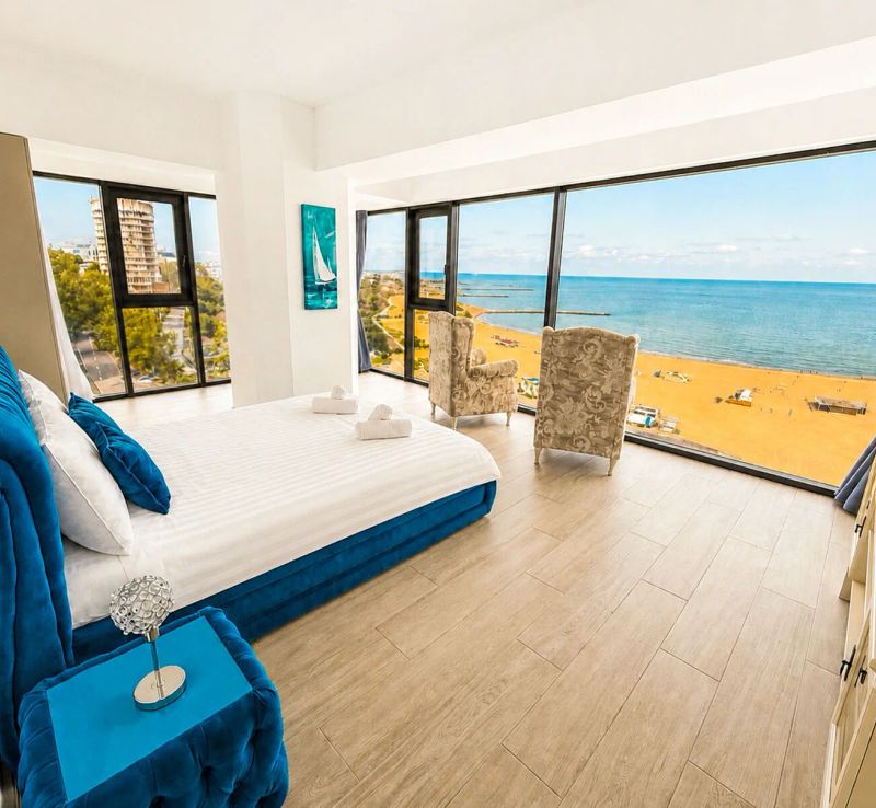 Maritimo ApartHotel Constanța - foto 1