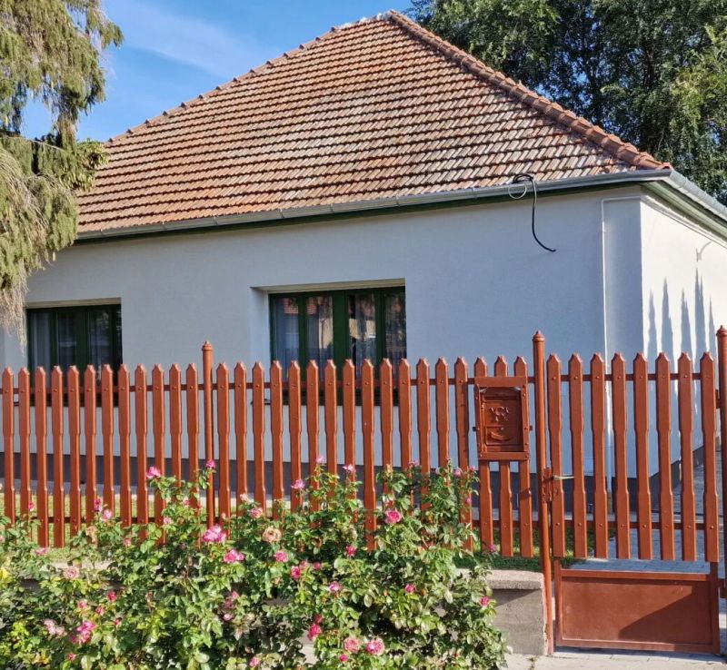 Babarczi Vendégház Üllés - foto 1