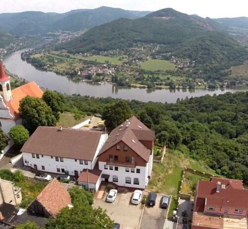 Restaurace a penzion U svaté Barbory Řehlovice - foto 1