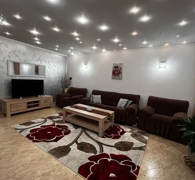Vila Denis Sinaia - foto 1
