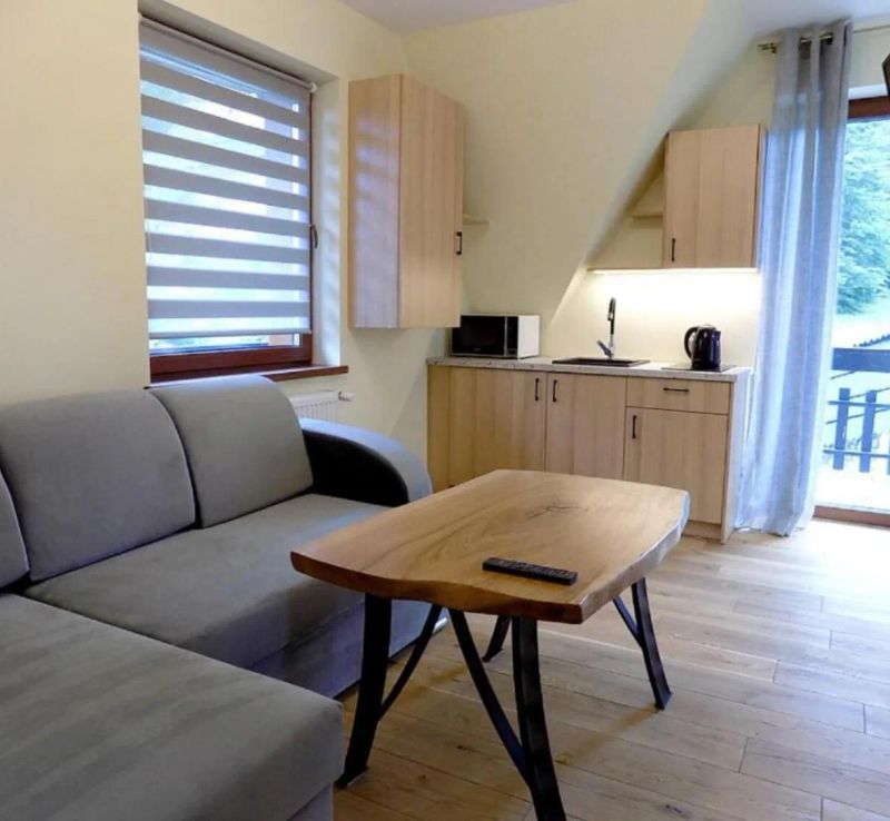 Apartament nr 6 U Miśka - obok dworca Zakopane - foto 1