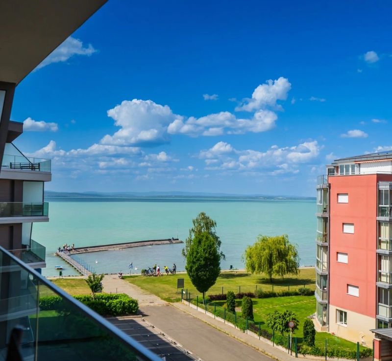 MF Coral 61 Luxury Apartment Siófok - foto 1