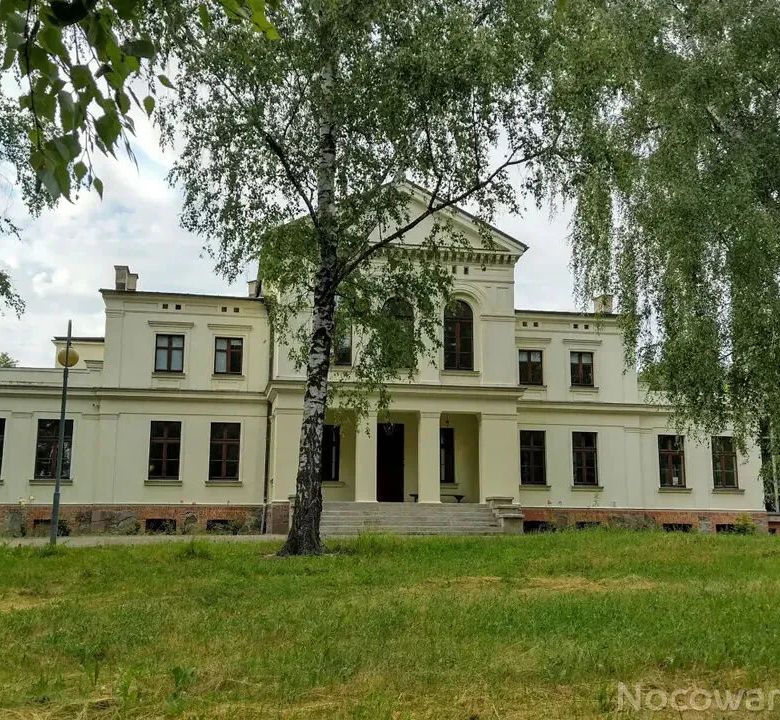 Zespół Pałacowy w Bytyniu - foto 1