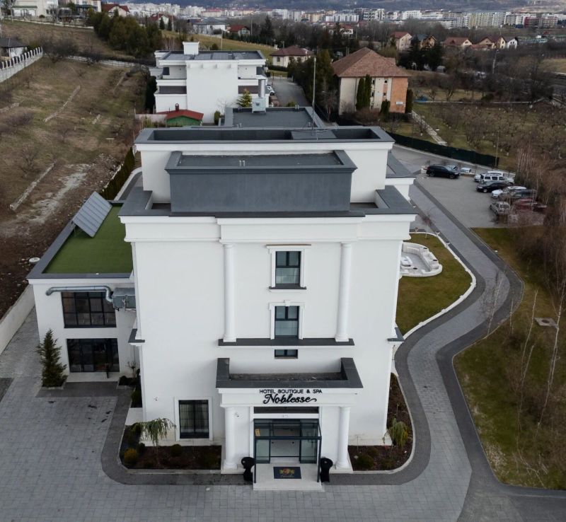 Noblesse Hotel Boutique & Spa Râmnicu Vâlcea - foto 1