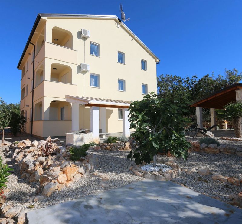 Apartments Rogic- Klimno - foto 1