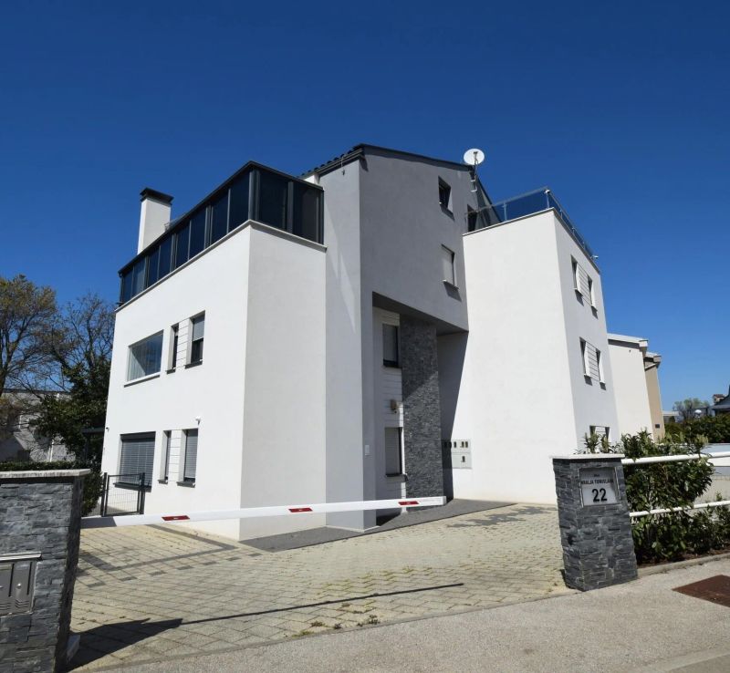 Apartments With Parking Space Njivice, Krk - 21147 Njivice - foto 1
