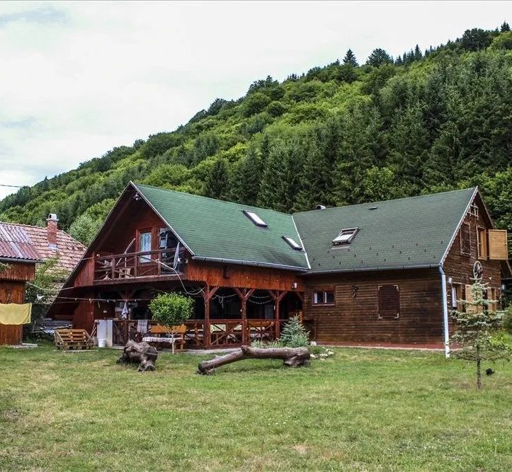 Casa de oaspeți Családbarát Vărşag - foto 1