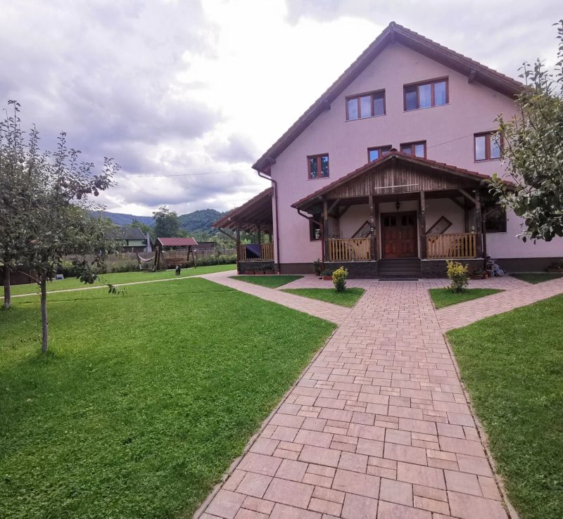 Casa Cecilia Costeşti - foto 1