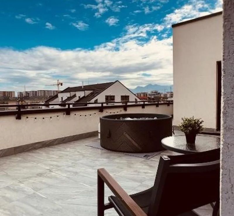 Skylark | Monaco Penthouse with Jacuzzi & Panoramic View Brașov - foto 1
