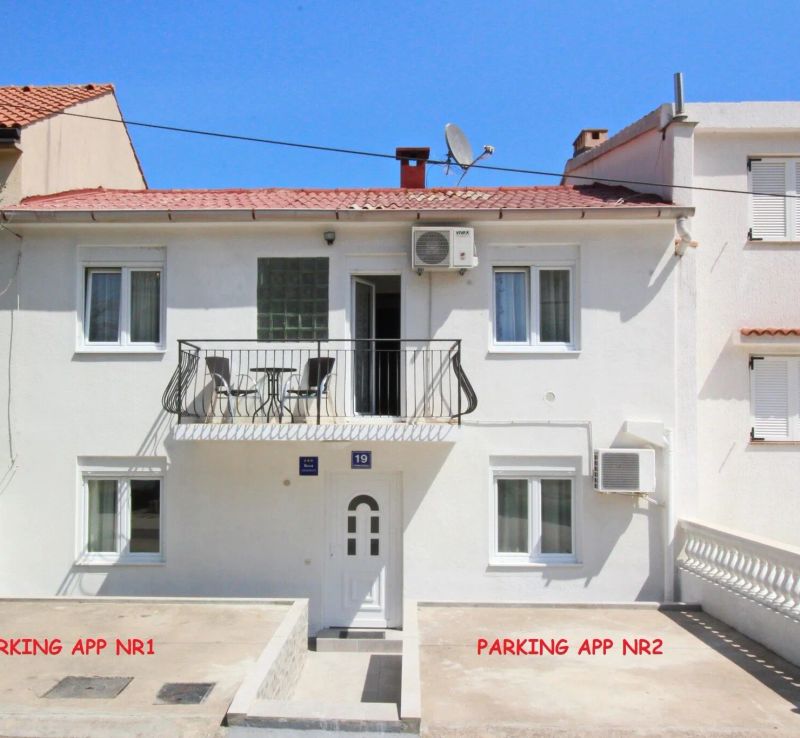 Apartments Rozanda Zarok Baška - foto 1