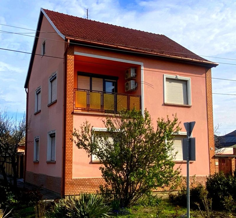 Júlia Apartmanház Szeged - foto 1