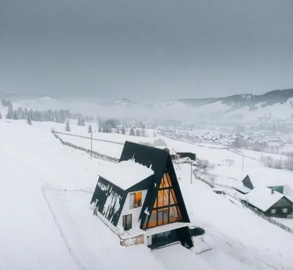 Vicanto A frame Mănăstirea Humorului - foto 1