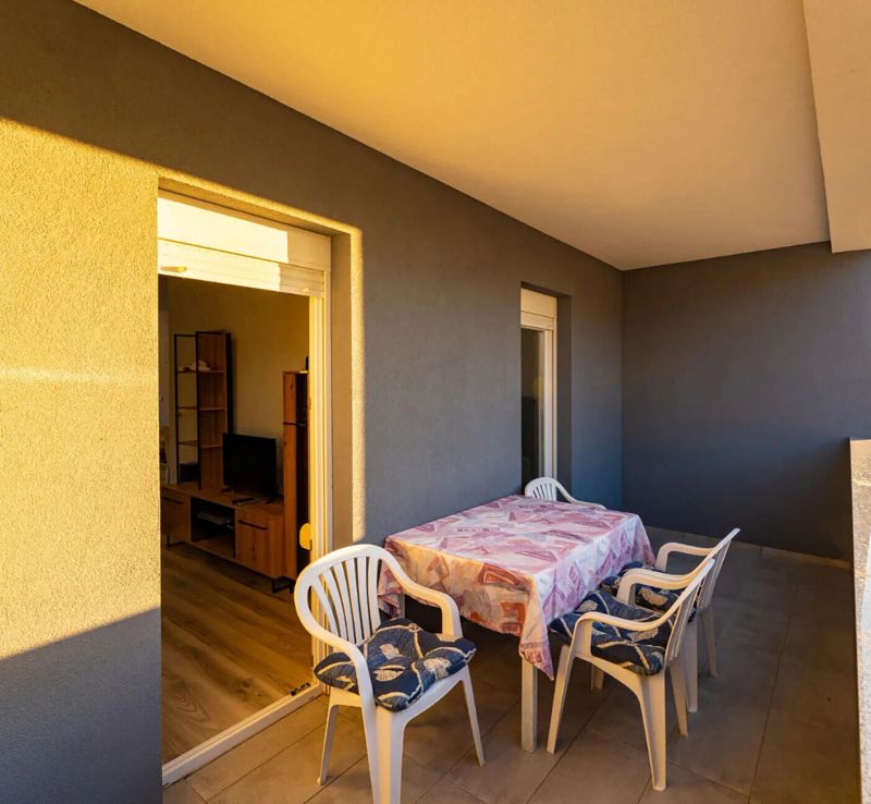 Apartman Gornji Karin - CDI797 - foto 1