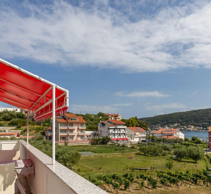 Apartman Supetarska Draga - CKR903 - foto 1