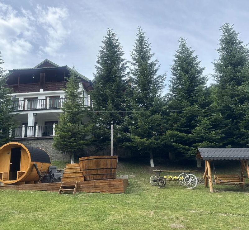 Cabana Ceahlău Sunrise Bicaz - foto 1