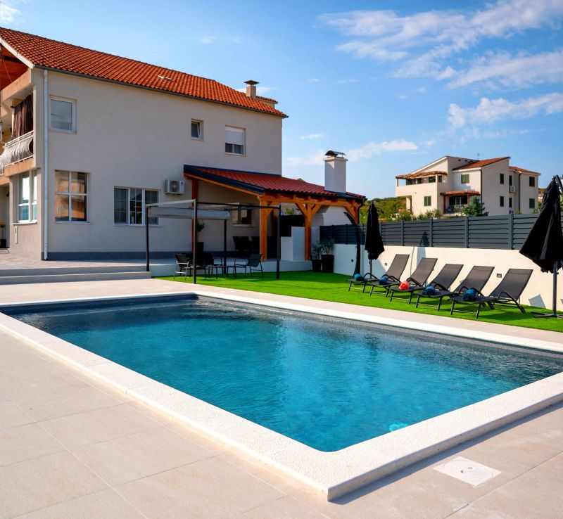 House Villa LuNi Brodarica - foto 1