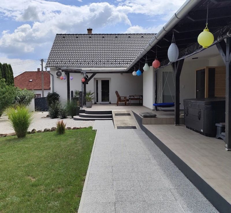 AlittA Vendégház Kaposvár - foto 1