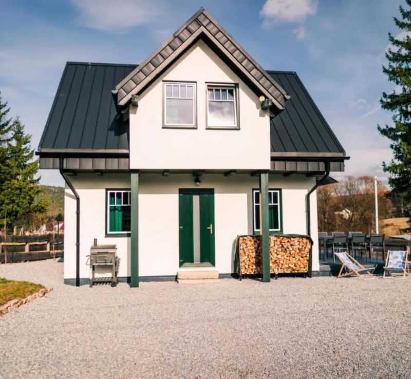 Domek Skowronek Zielony Szczytna - foto 1