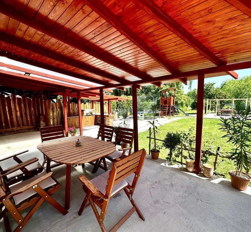 Liliput Apartman Sarkad - foto 1