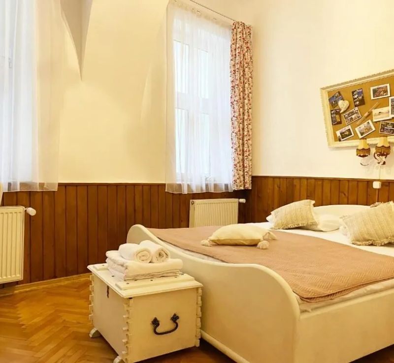 Piața Brassai KM 0 Brașov - foto 1