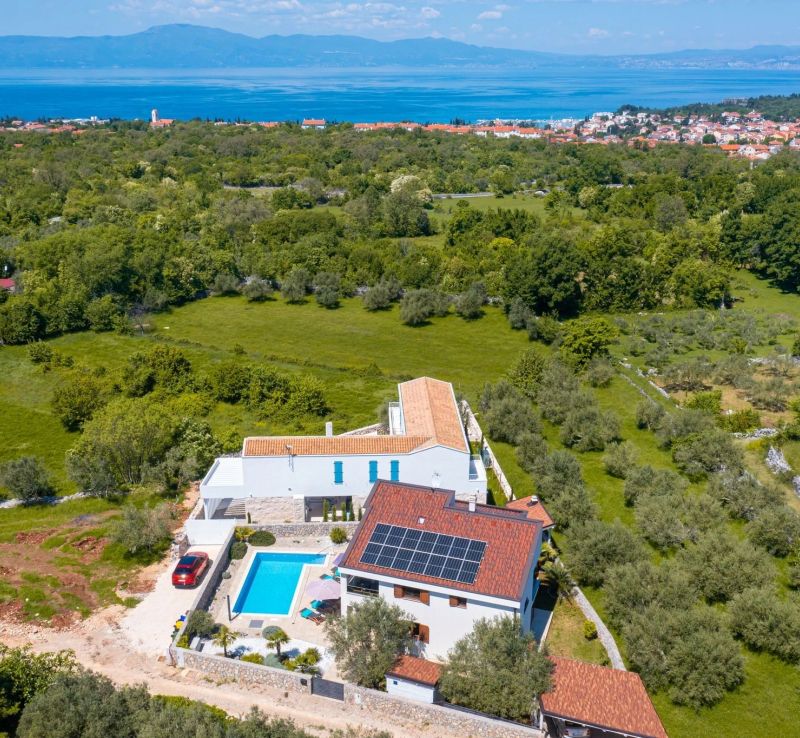 Luxury Villa With A Swimming Pool Kremenići, Krk - 25986 Kremenići - foto 1