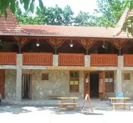 Kiskastély Fogadó-Étterem Füzesgyarmat - foto 1