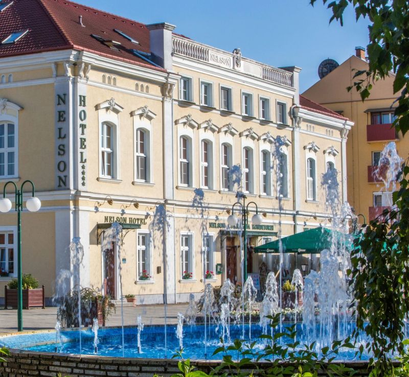 Nelson Hotel Hajdúszoboszló - foto 1