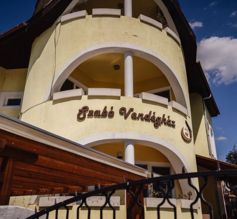 Szabó Vendégház Tiszafüred - foto 1