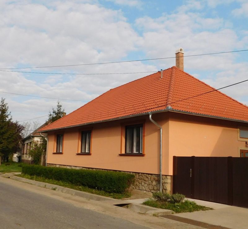 Kápolnás Vendégház Báta - foto 1
