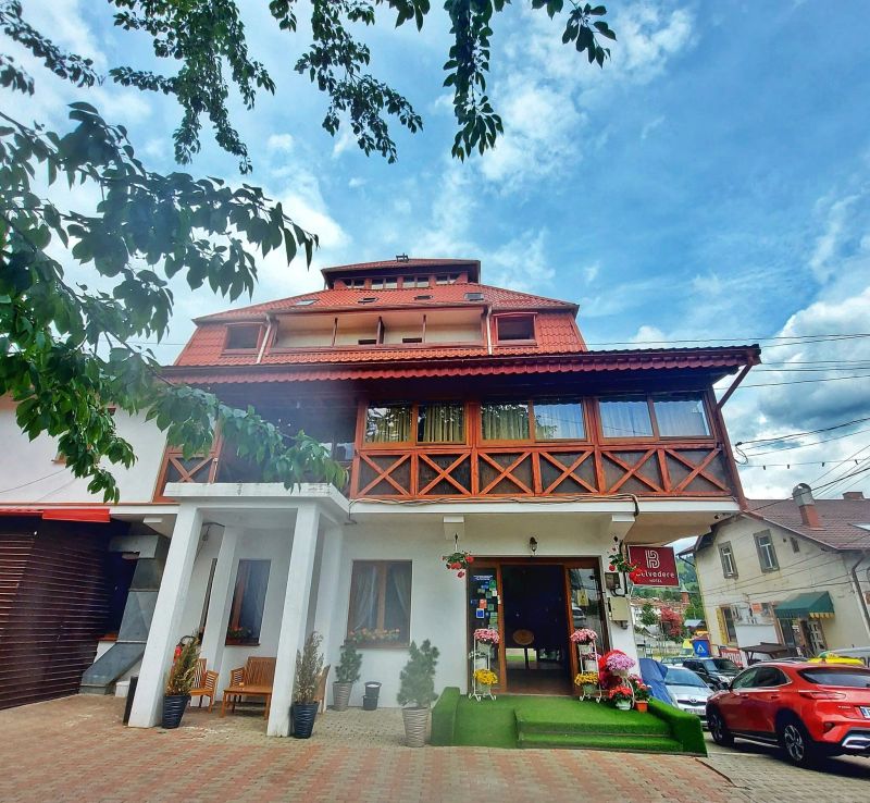 Hotel Belvedere Vatra Dornei - foto 1