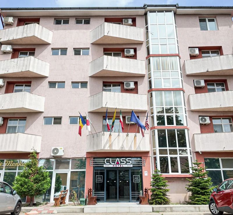 Hotel Class Oradea - foto 1