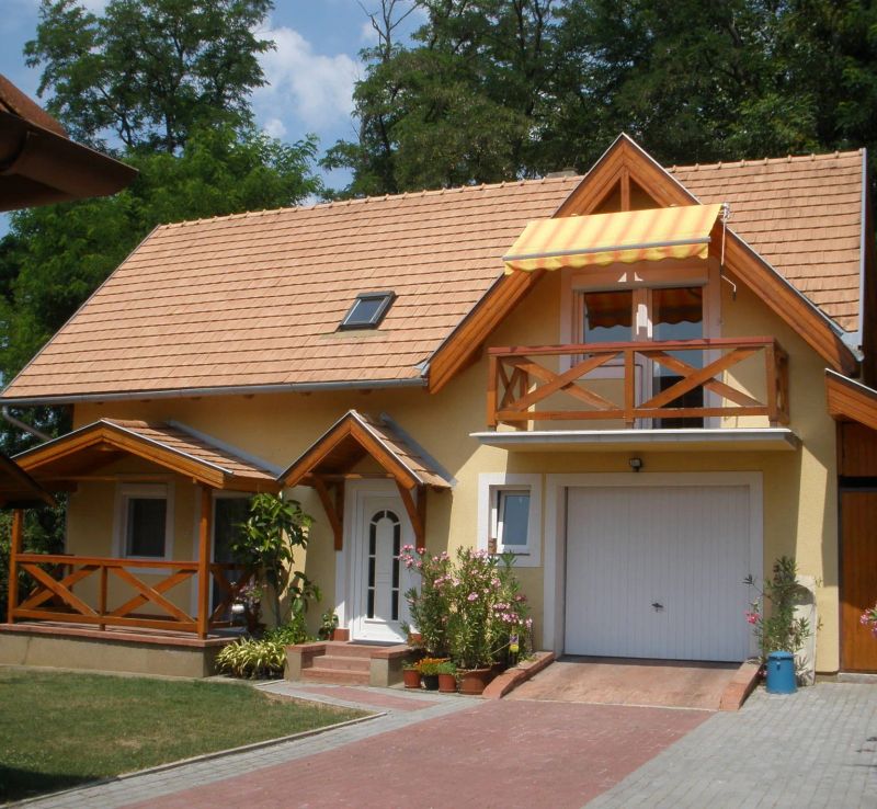 Emília Apartmanház Hévíz - foto 1